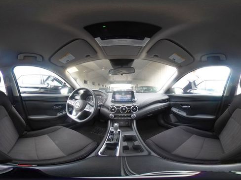Used 2025 Nissan Sentra SV FWD image 40