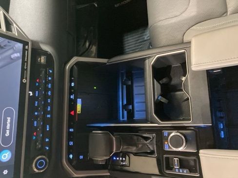 Used 2023 Toyota Tundra Limited image 18