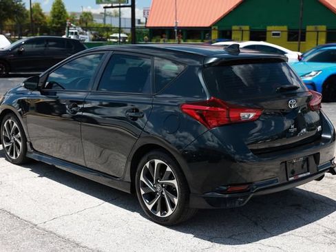 Used 2017 Toyota Corolla iM FWD image 8