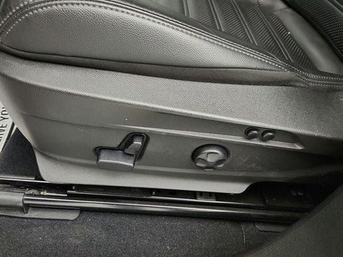 Used 2023 Alfa Romeo Stelvio Veloce image 50