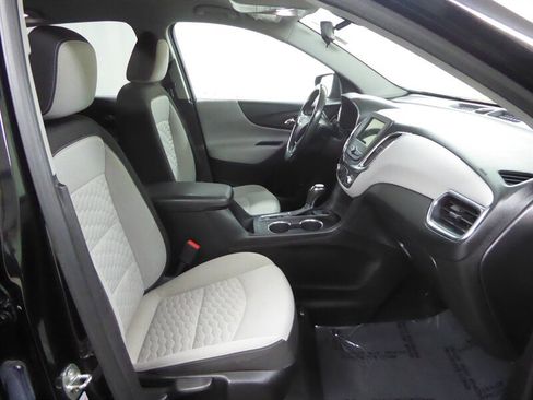 Used 2019 Chevrolet Equinox LT image 24