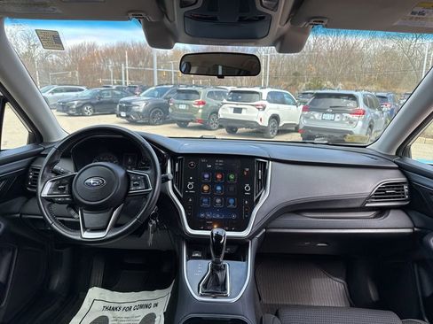 Used 2022 Subaru Outback Premium image 10