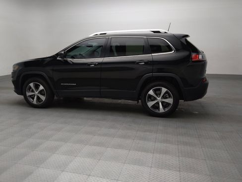 Used 2021 Jeep Cherokee Limited image 3