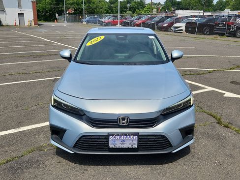 Used 2023 Honda Civic EX image 2
