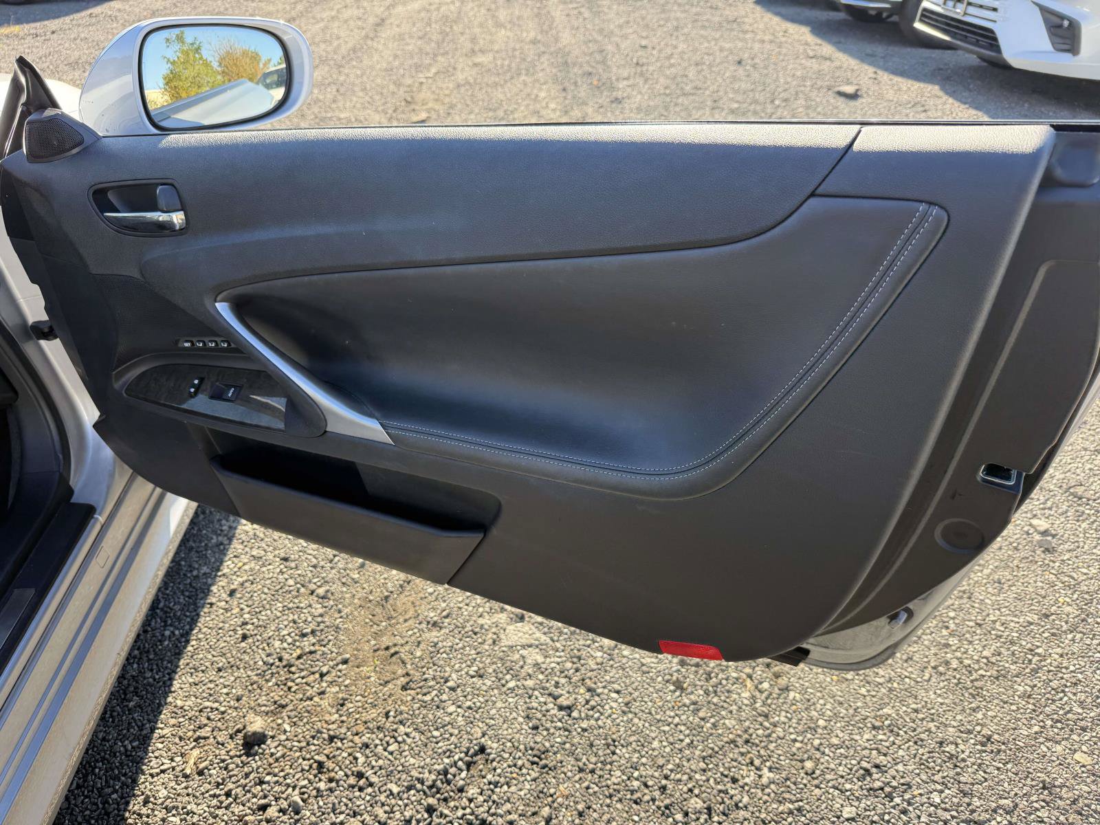 Used 2010 Lexus IS 350C RWD image 16