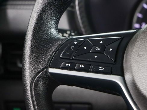 Used 2024 Nissan Sentra SV FWD image 13