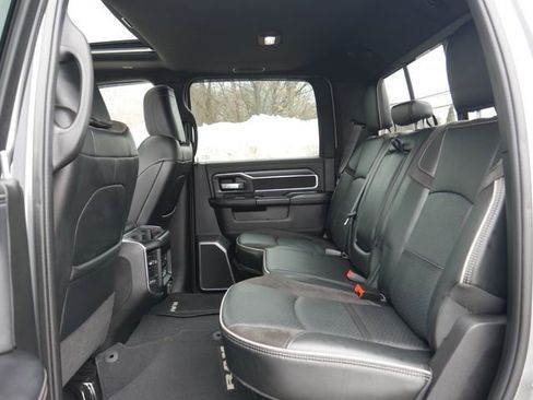 Used 2024 RAM 2500 Laramie w/ Night Edition image 16