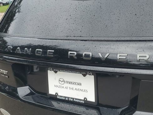 Used 2020 Land Rover Range Rover Sport HSE Dynamic image 8