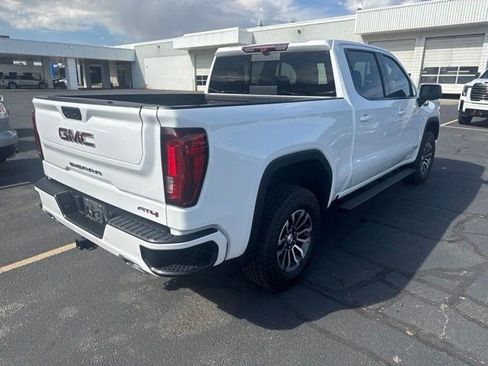 Used 2021 GMC Sierra 1500 AT4 w/ Technology Package AWD/4WD image 5