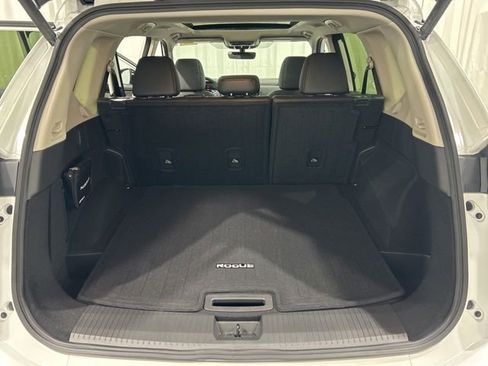New 2026 Nissan Rogue SV AWD/4WD image 10