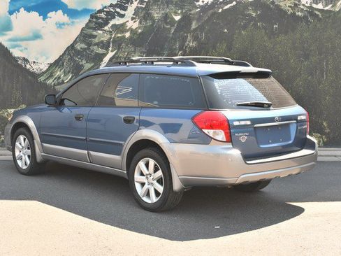 Used 2009 Subaru Outback 2.5i Special Edition AWD/4WD image 9