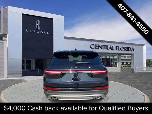 New 2026 Lincoln Corsair Reserve image 4