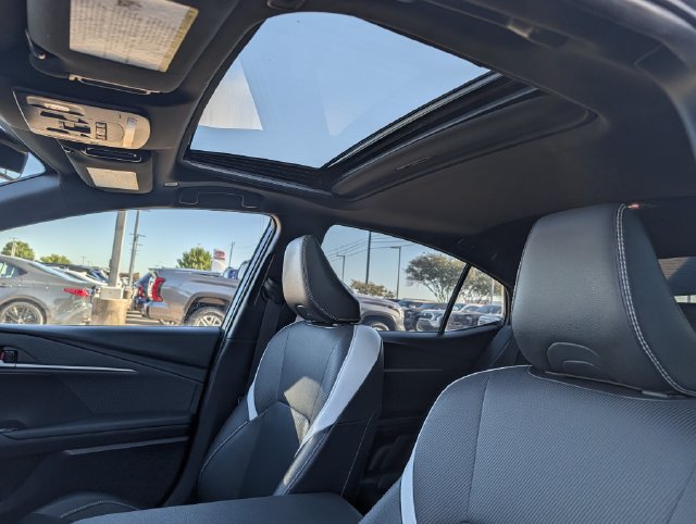 Used 2025 Toyota Camry SE w/ Multimedia Upgrade Package FWD image 27