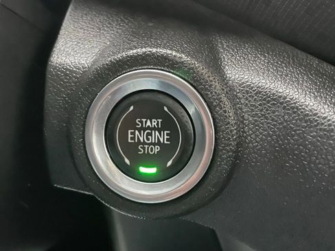 Used 2021 Chevrolet TrailBlazer ACTIV w/ Technology Package AWD/4WD image 26