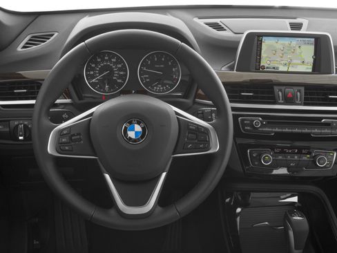 Used 2016 BMW X1 xDrive28i AWD/4WD image 5