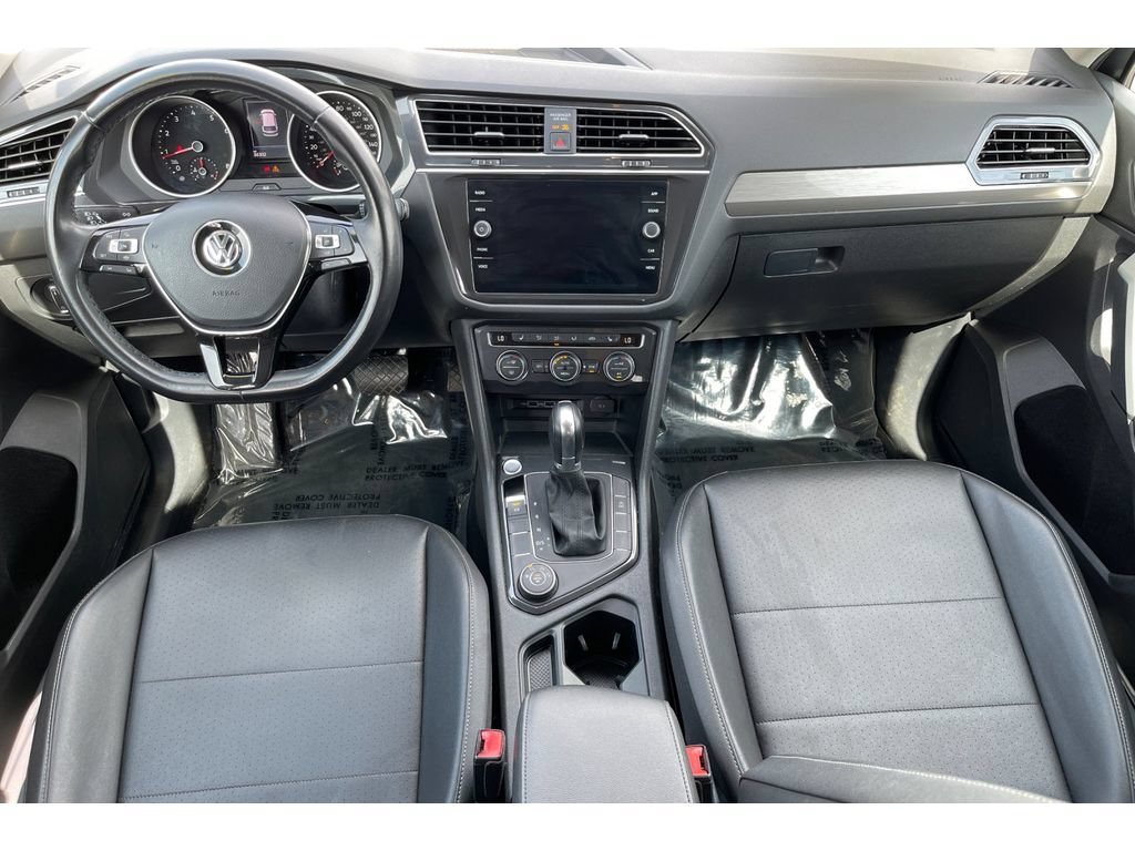 Used 2019 Volkswagen Tiguan SE AWD/4WD image 16
