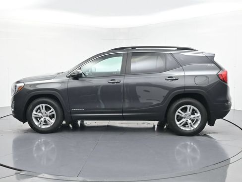 Used 2021 GMC Terrain SLE w/ Driver Convenience Package AWD/4WD image 5