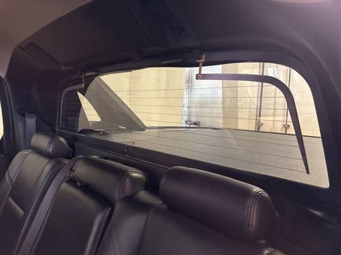 Used 2011 Cadillac Escalade EXT Luxury AWD/4WD image 35