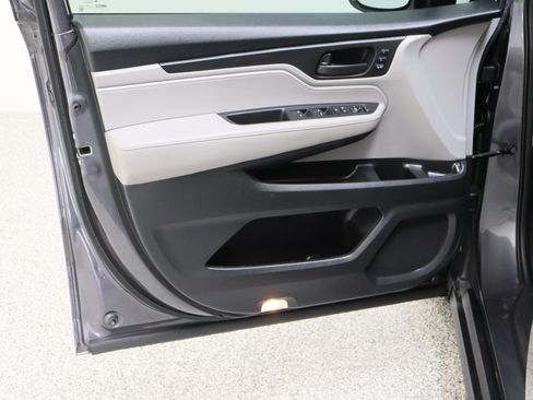Used 2019 Honda Odyssey EX-L image 13