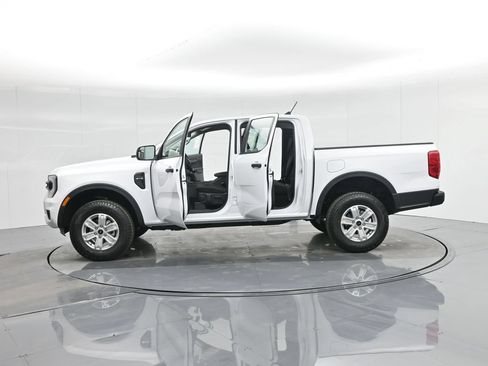 Used 2025 Ford Ranger XL RWD image 4