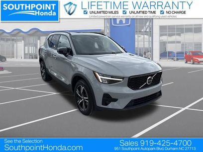 Used 2024 Volvo XC40 B5 Core