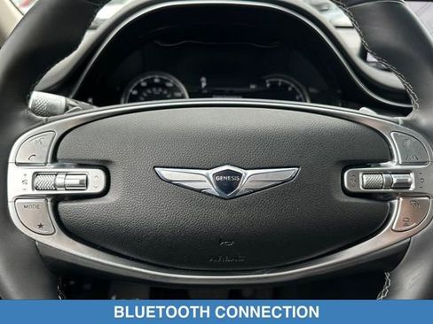 Used 2022 Genesis GV70 2.5T w/ Advanced Package AWD/4WD image 26