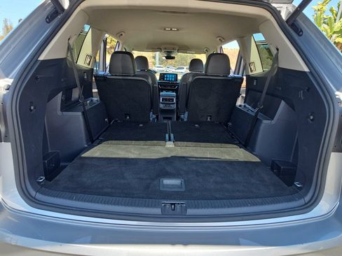 Certified 2024 Volkswagen Atlas SE FWD image 14