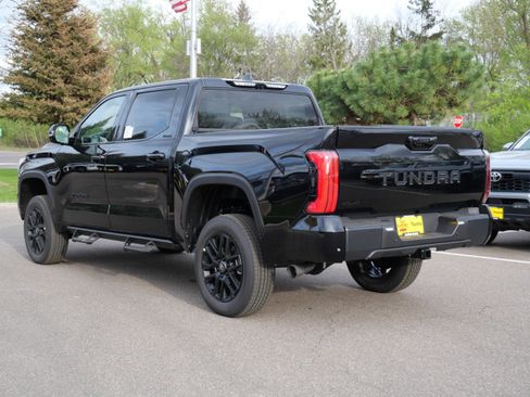 New 2026 Toyota Tundra Limited AWD/4WD image 3