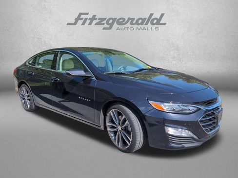 Used 2022 Chevrolet Malibu Premier FWD image 1