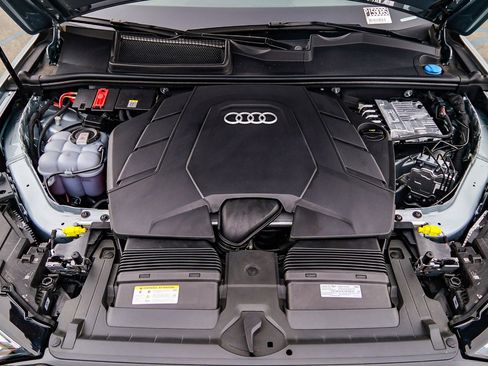 Certified 2025 Audi Q7 3.0T Premium Plus w/ Premium Plus Package image 32