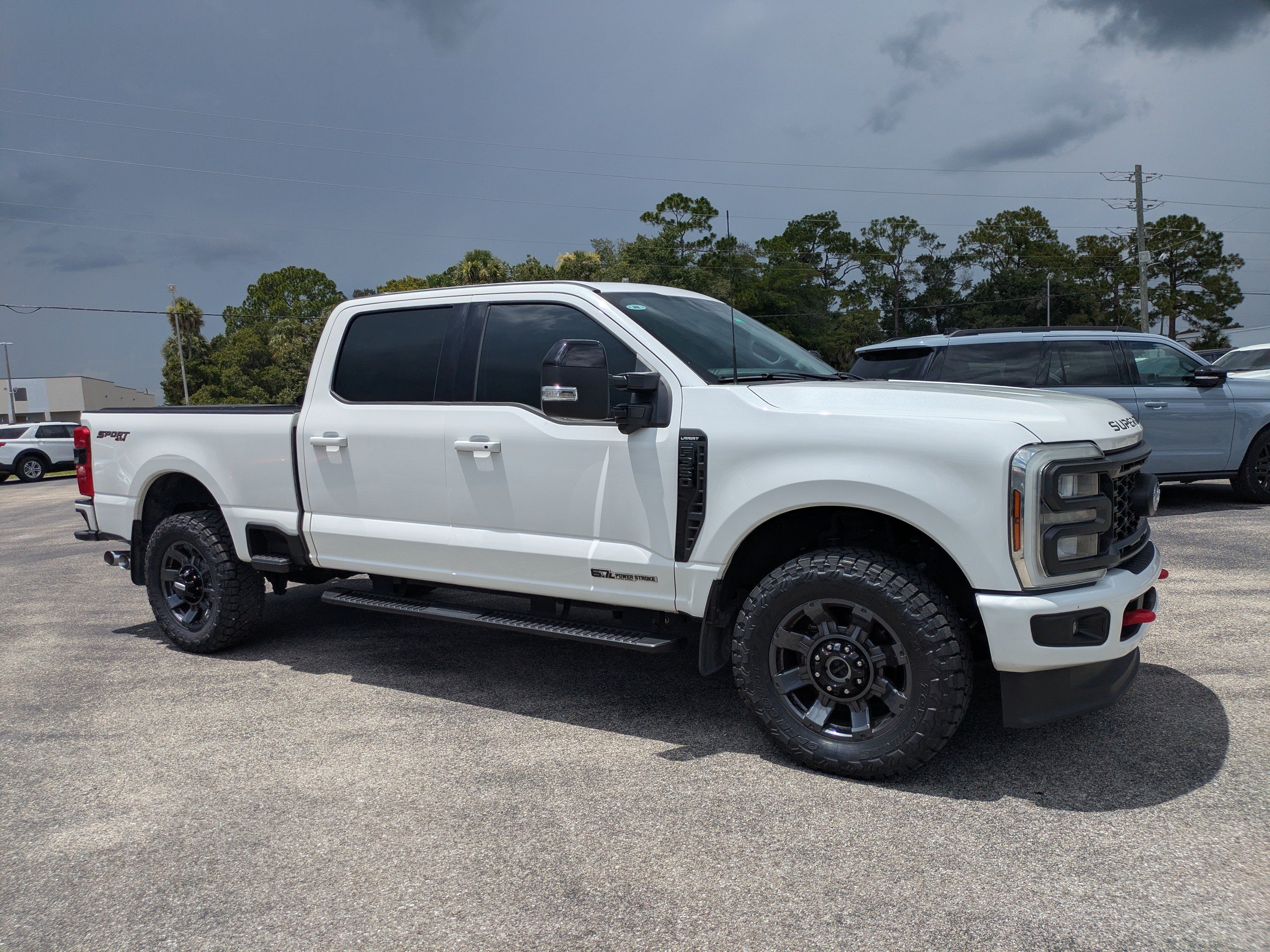 Used 2024 Ford F350 Lariat w/ Sport Appearance Package AWD/4WD image 2