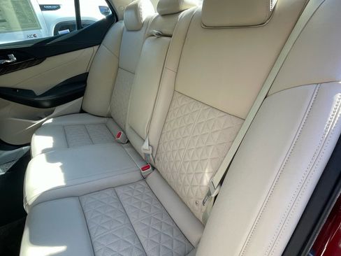 Used 2017 Nissan Maxima Platinum image 21