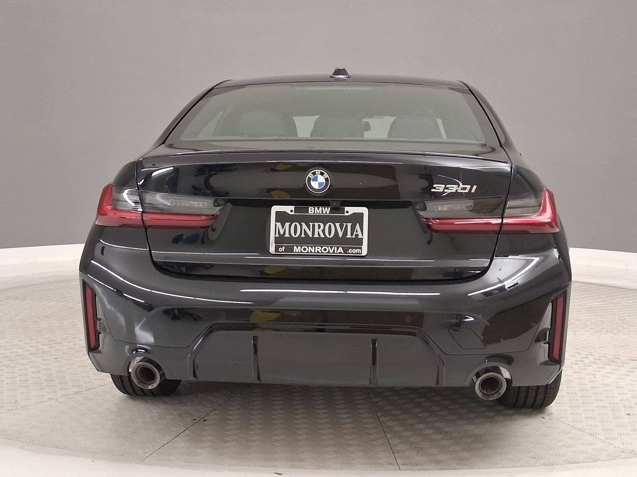 New 2026 BMW 330i Sedan w/ M Sport Package RWD image 8