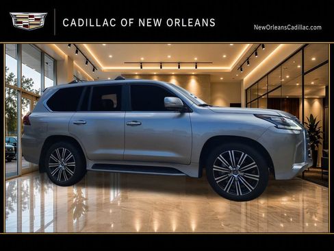 Used 2021 Lexus LX 570 4WD w/ Luxury Package image 1