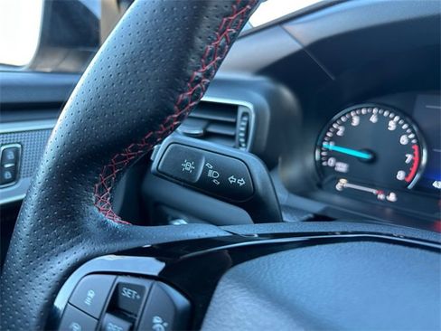 Used 2022 Ford Explorer ST-Line image 25