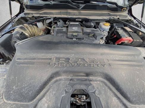 Used 2024 RAM 3500 Big Horn w/ Night Edition AWD/4WD image 18