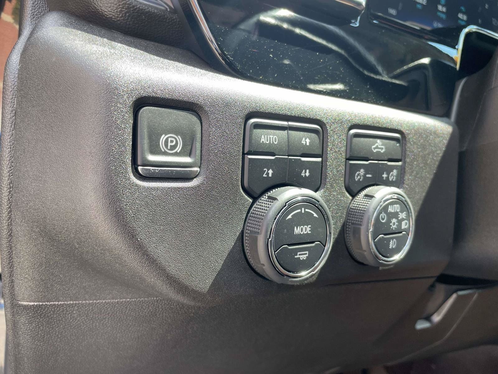 Used 2024 Chevrolet Silverado 1500 RST w/ All Star Edition Plus AWD/4WD image 17