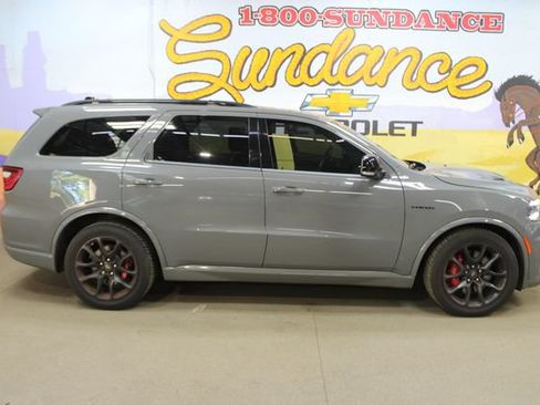Used 2023 Dodge Durango R/T w/ Tow 'N Go Package AWD/4WD image 1