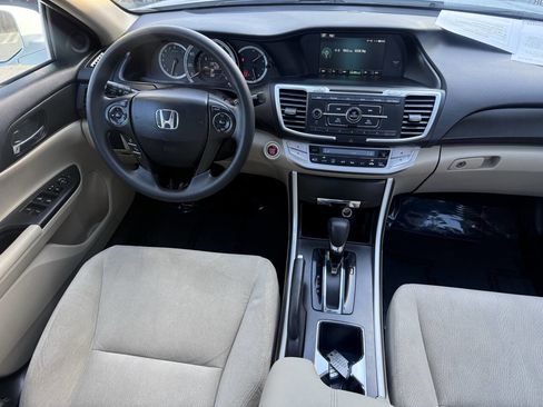 Used 2014 Honda Accord EX image 6