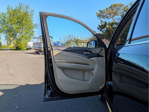 Used 2020 Acura MDX SH-AWD w/ Technology Package image 10