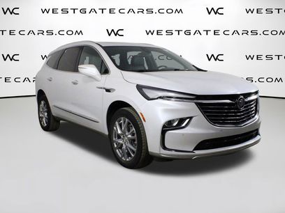 Used 2022 Buick Enclave Essence w/ Experience Buick Package