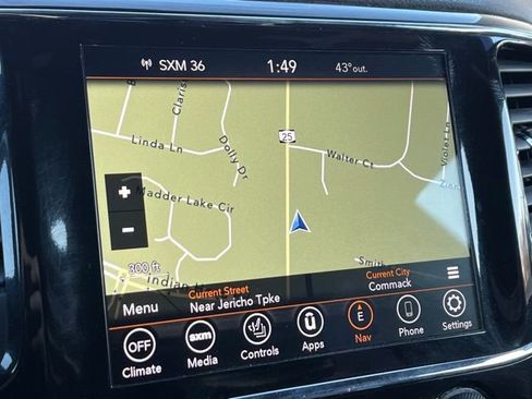 Used 2022 Jeep Grand Cherokee Laredo X image 31