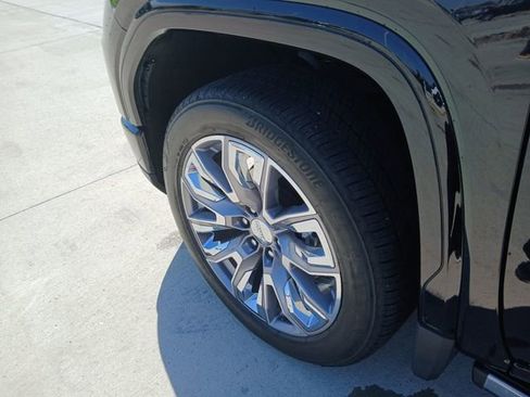 Certified 2023 GMC Sierra 1500 Denali AWD/4WD image 9