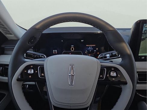 New 2026 Lincoln Aviator Premiere image 19