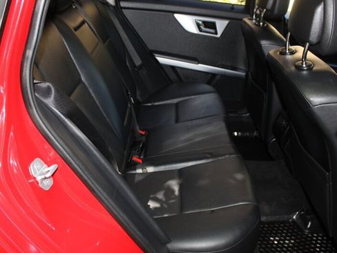 Used 2010 Mercedes-Benz GLK 350 4MATIC image 16