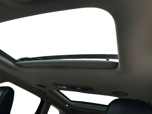 Used 2021 Kia Telluride SX w/ Towing Package image 15