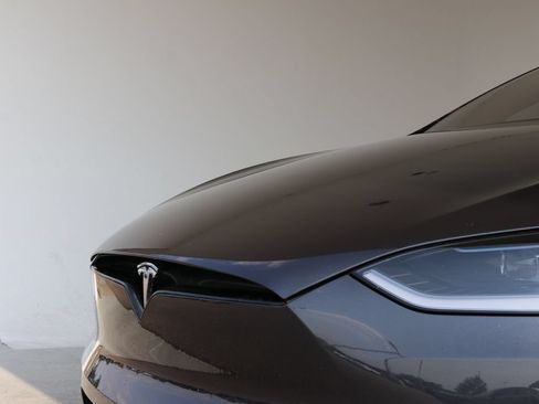 Used 2024 Tesla Model X AWD/4WD image 52
