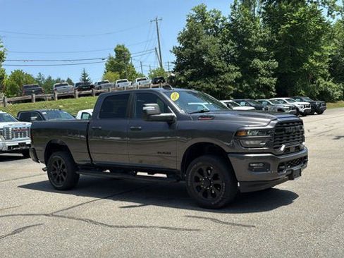Used 2025 RAM 2500 Big Horn AWD/4WD image 2