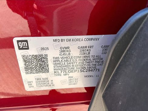 Certified 2025 Chevrolet Trax RS w/ Driver Confidence Package image 34