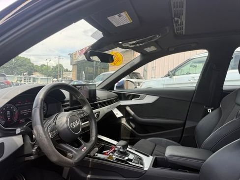 Used 2020 Audi A4 2.0T Premium Plus w/ Premium Plus Package AWD/4WD image 11